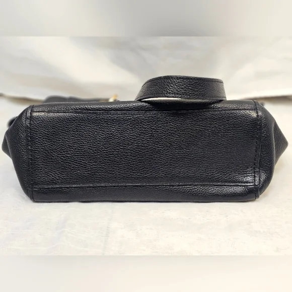 Coach Pebbled Leather Jes Tote F76701 Zip Tote Bag – Black & Gold Authenticated - Picture 8 of 10